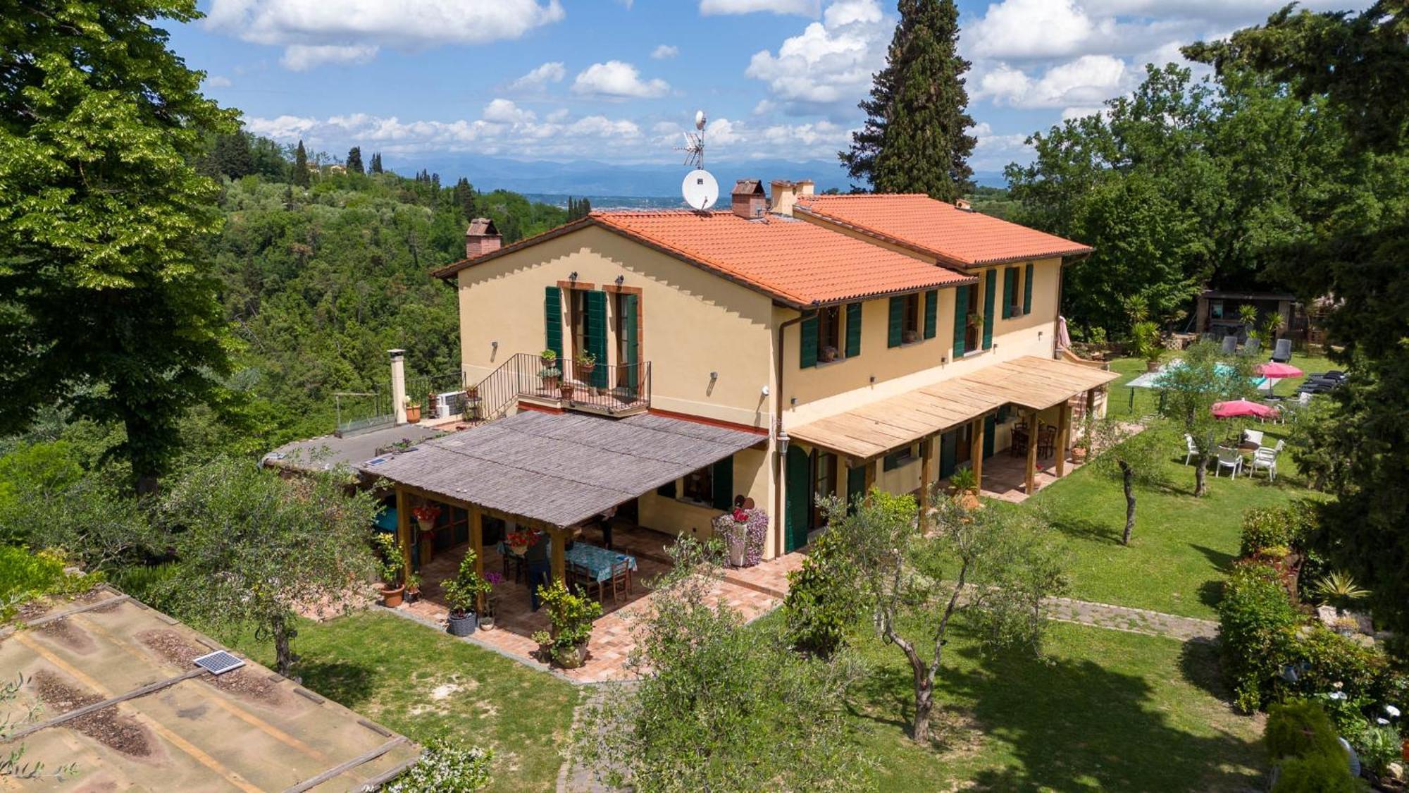 몬토폴리 인 발 다르노 Holiday House Cuordinatura 아파트 외부 사진